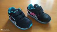 Dziecięce buty sportowe Reebok rozmiar 23.5