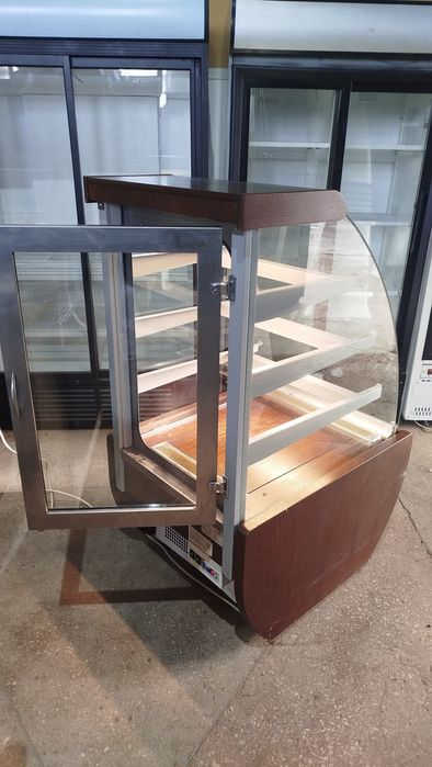 Витрина холодильная. Эксклюзив. 70.см ширина.