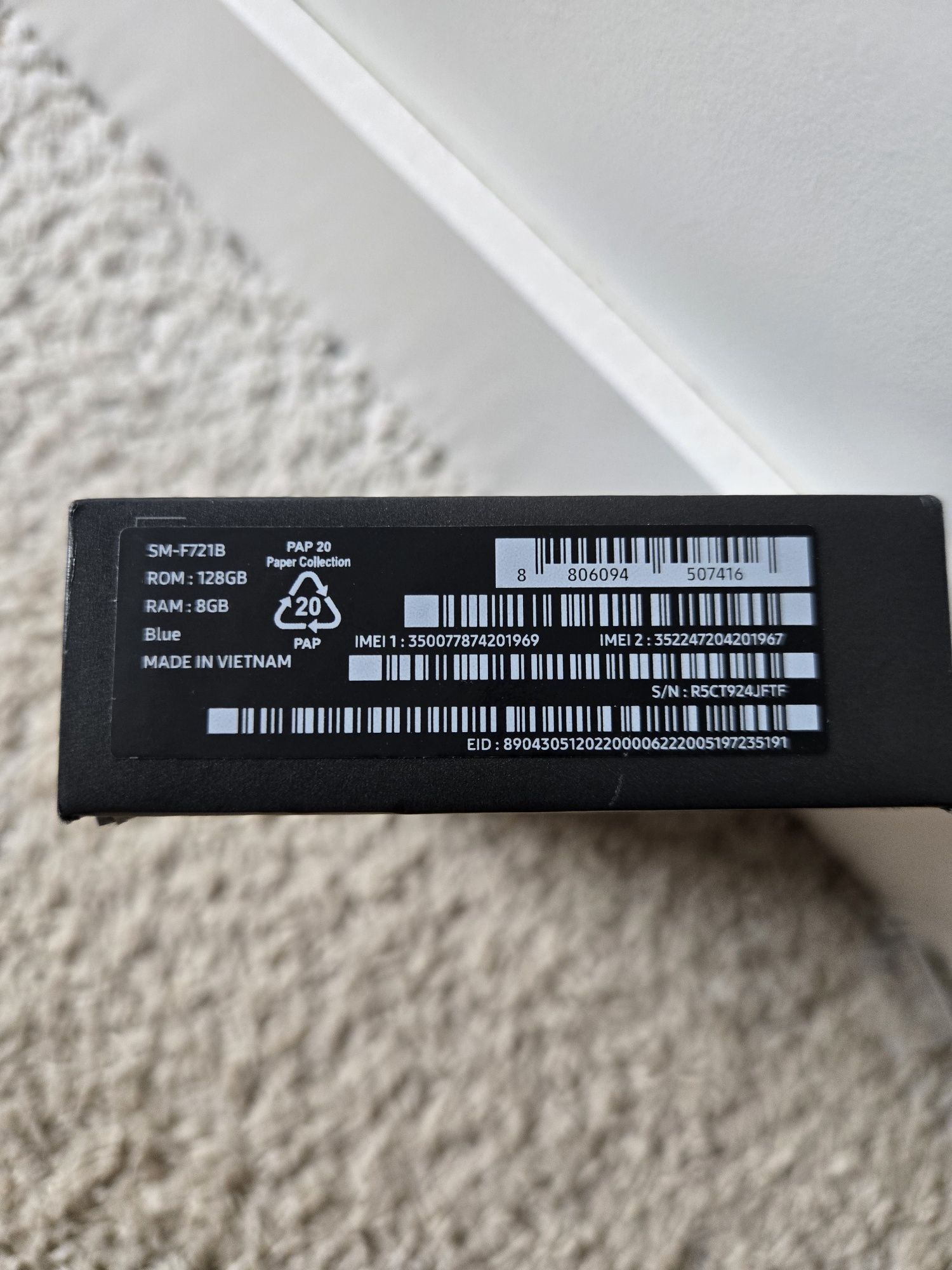 Samsung  Z Flip 4 sm-f721blbgeue
