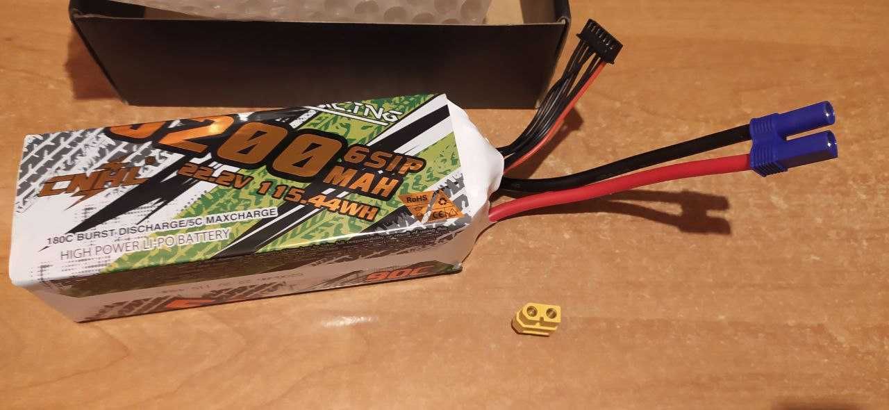 Акумулятор 
CNHL Racing Series 5200mAh 22.2V 6S 90C Lipo with EC5 Plug