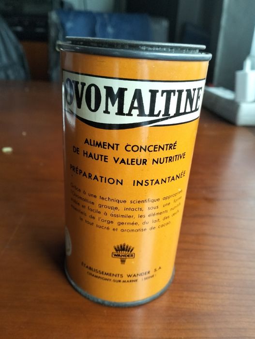 Antiga lata Ovomaltine