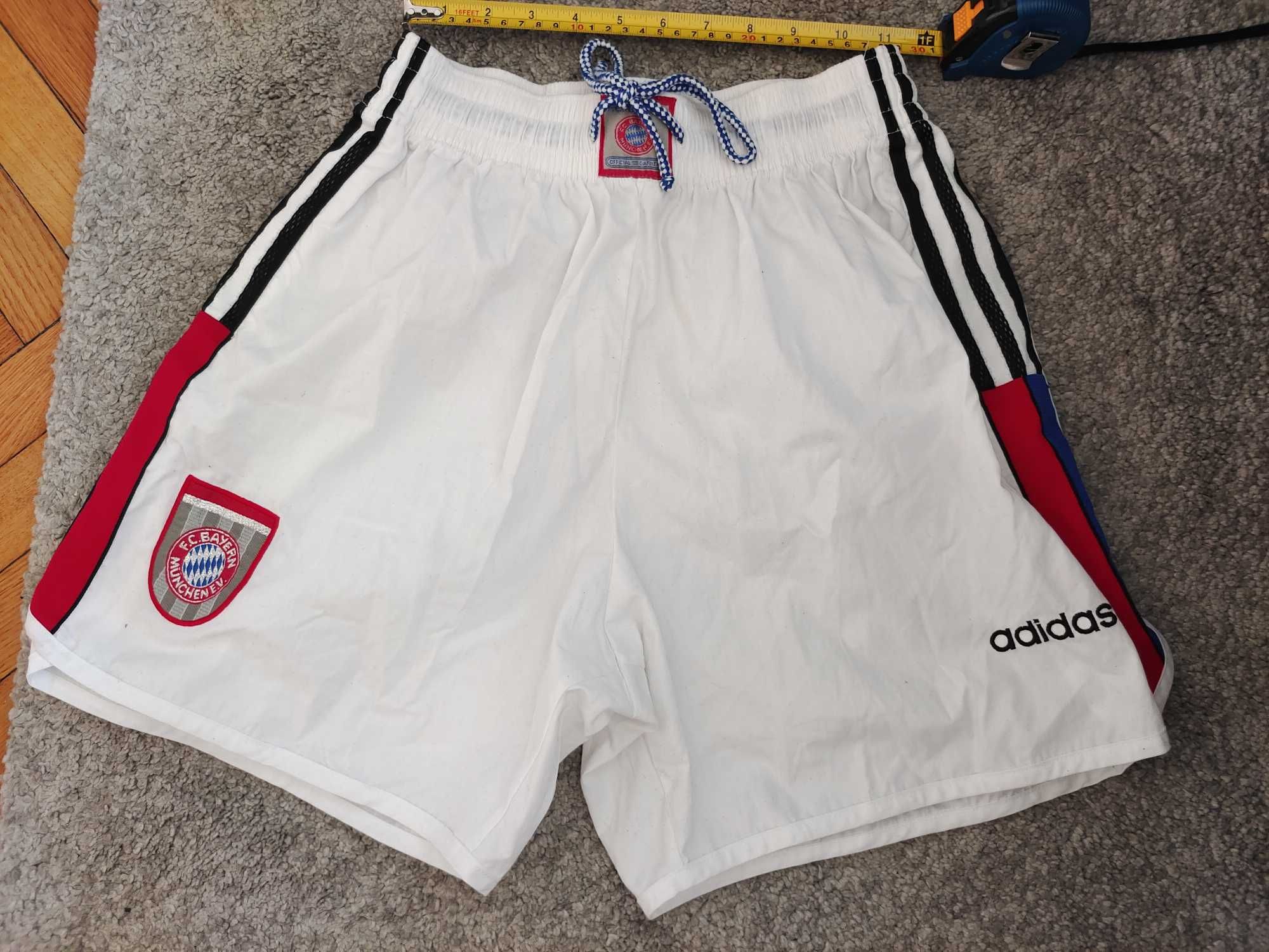 Bayern Monachium spodenki 96-98 Adidas