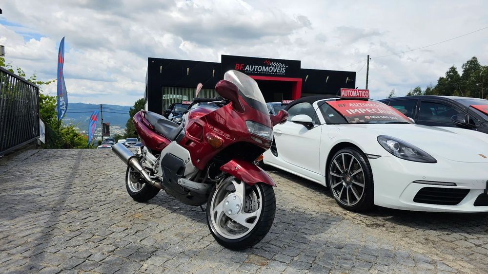 Yamaha GTS  1000