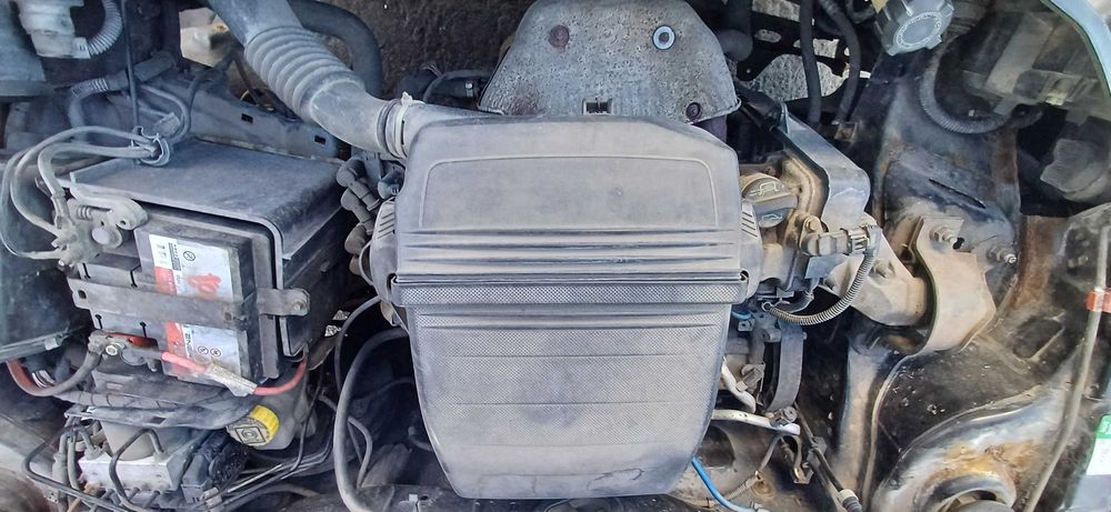2003 Fiat Punto 1.2 60KM 188A4000 kolor 601 Silnik części