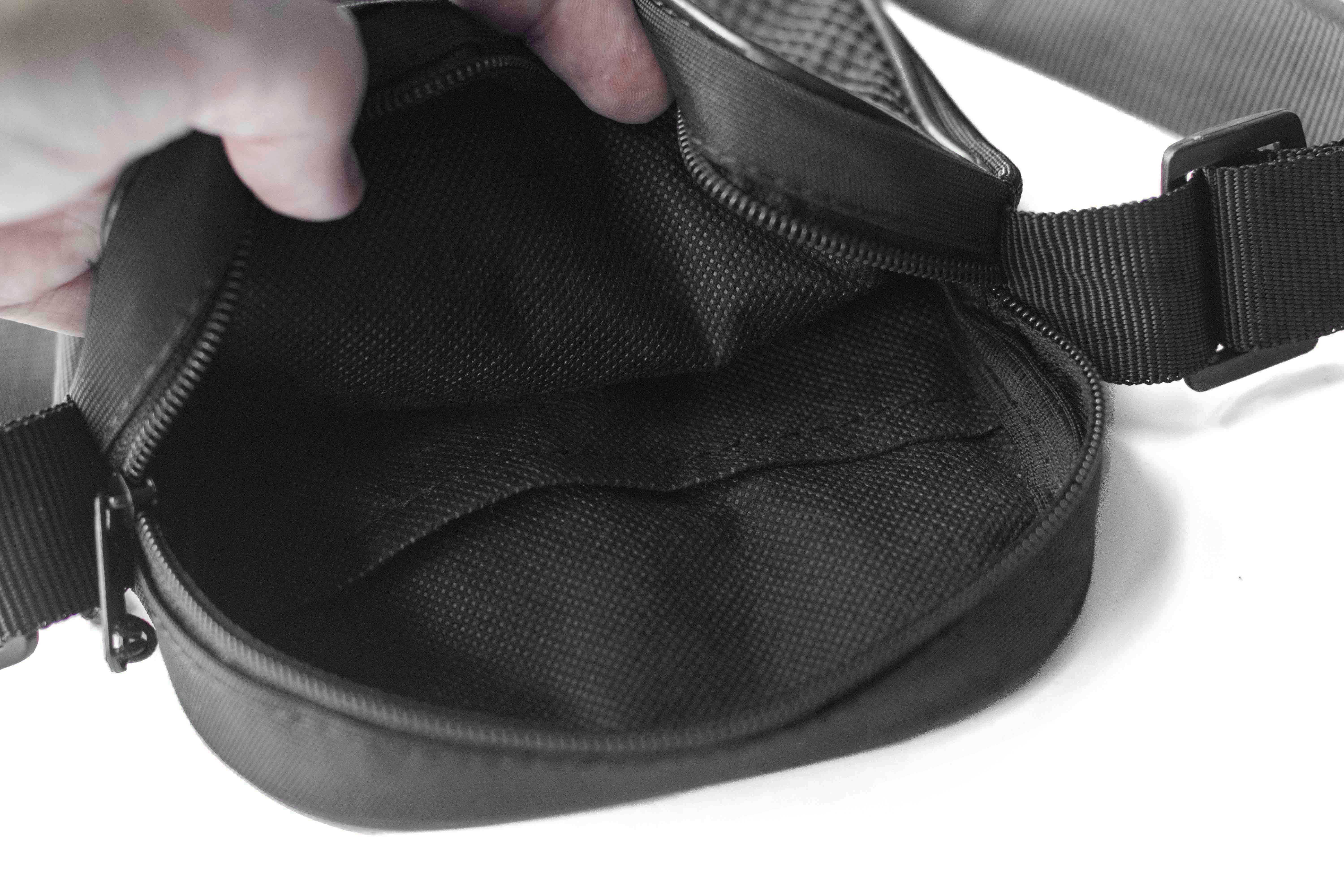 Барсетка  Manto din черная из ткани сумка через плечо мессенджер Манто