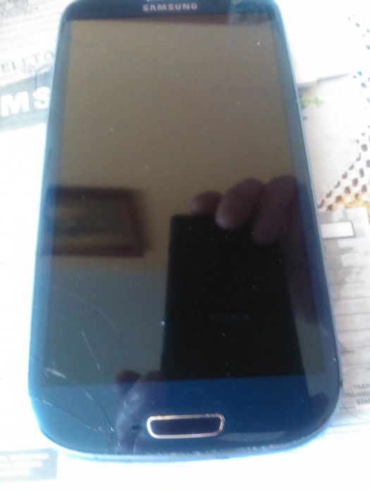Telefony Samsung Galaxy S3 GTI-9300