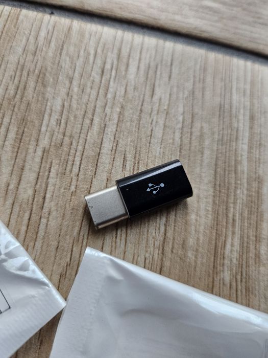 Przejściówka USB C na standard USB lub Micro USB na USB C