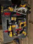 Zestaw elektronarzędzi Dewalt