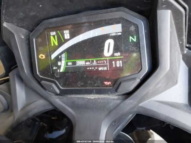 Kawasaki EX650 R 2023