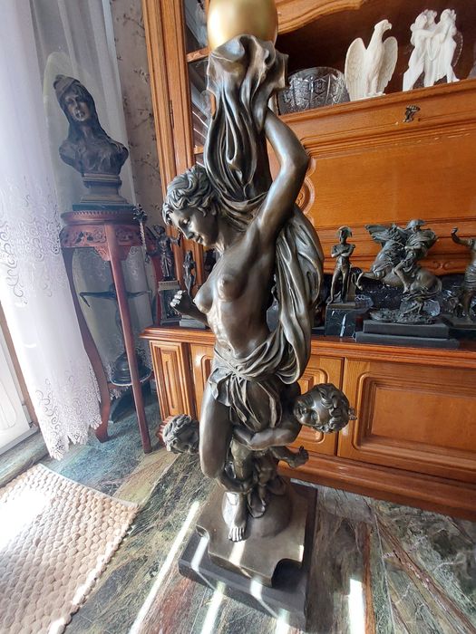 Rzeźba z brązu-kobieta z dwójka dzieci, 105cm, 50kg, sygnowana unikat