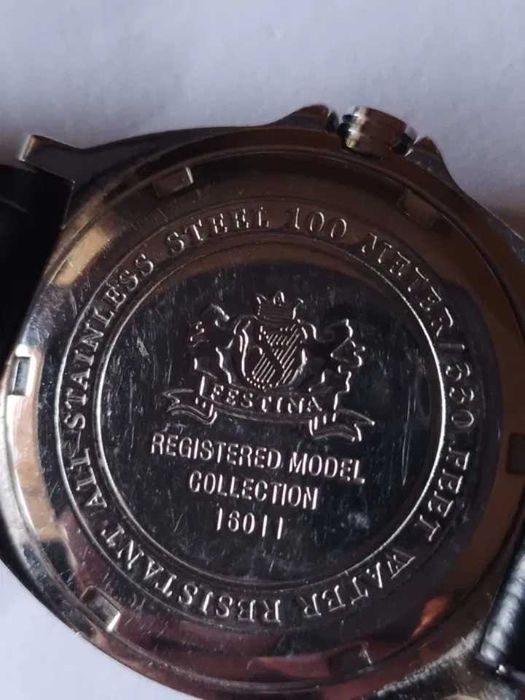 Продам часы "Festina" хронограф, унисекс.