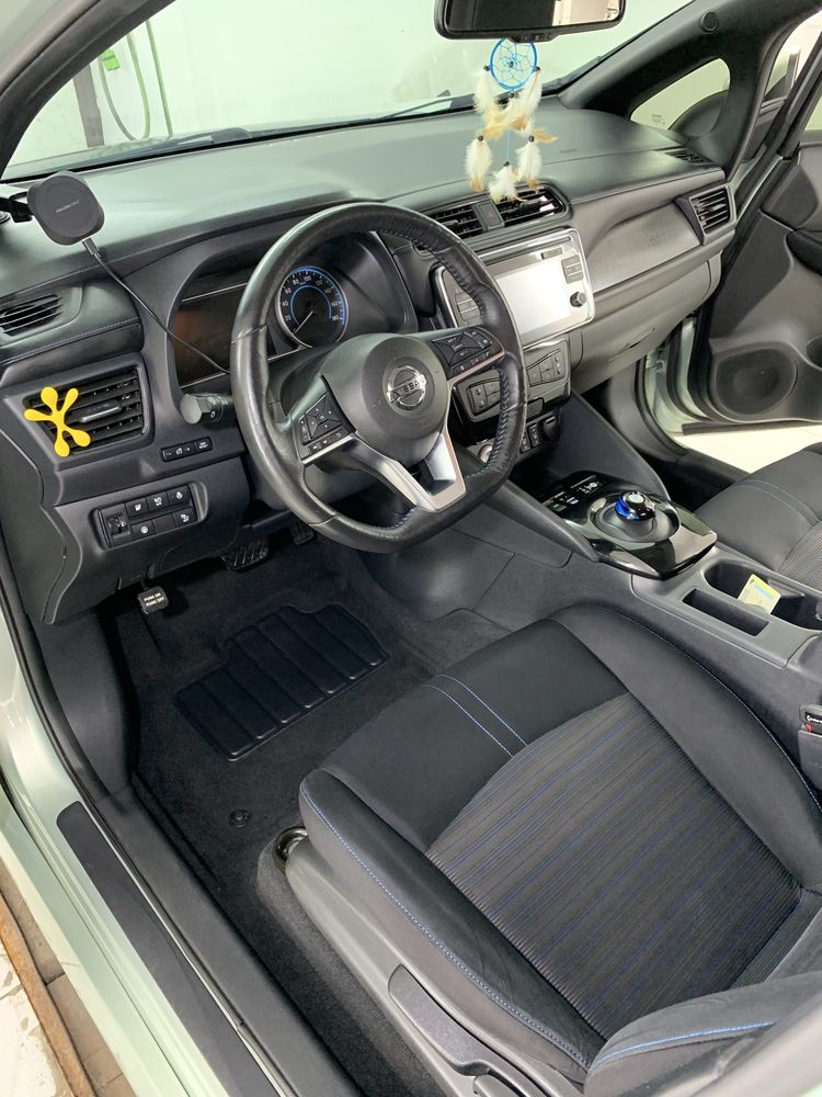 Химчистка  авто  от 2000 грн
