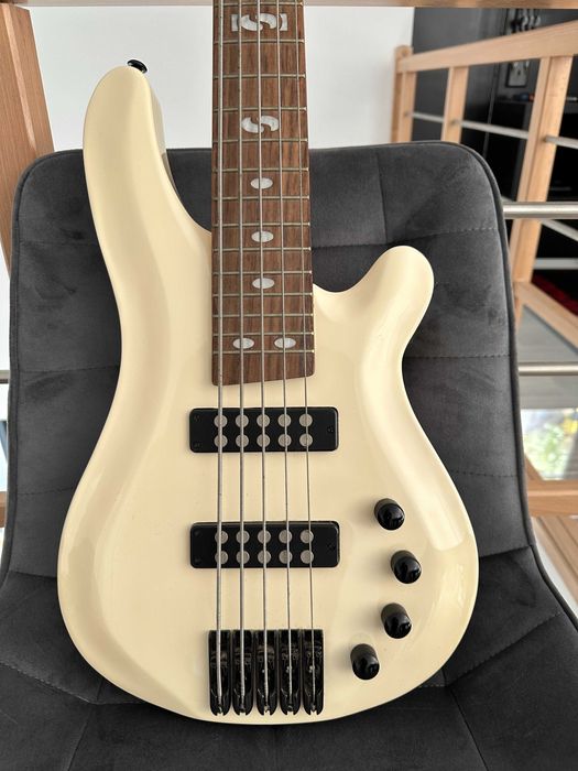 Baixo Harley Benton B-550