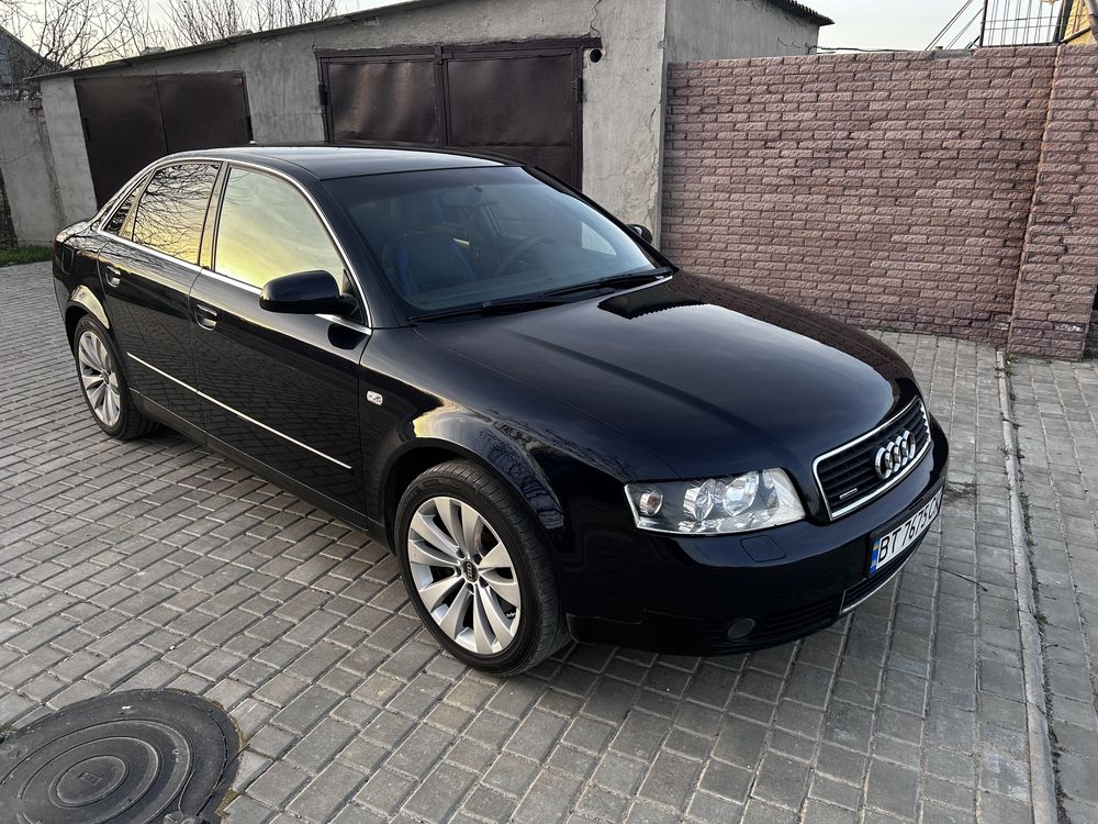 Audi A4  2.5 Дизель , Автомат , quattro