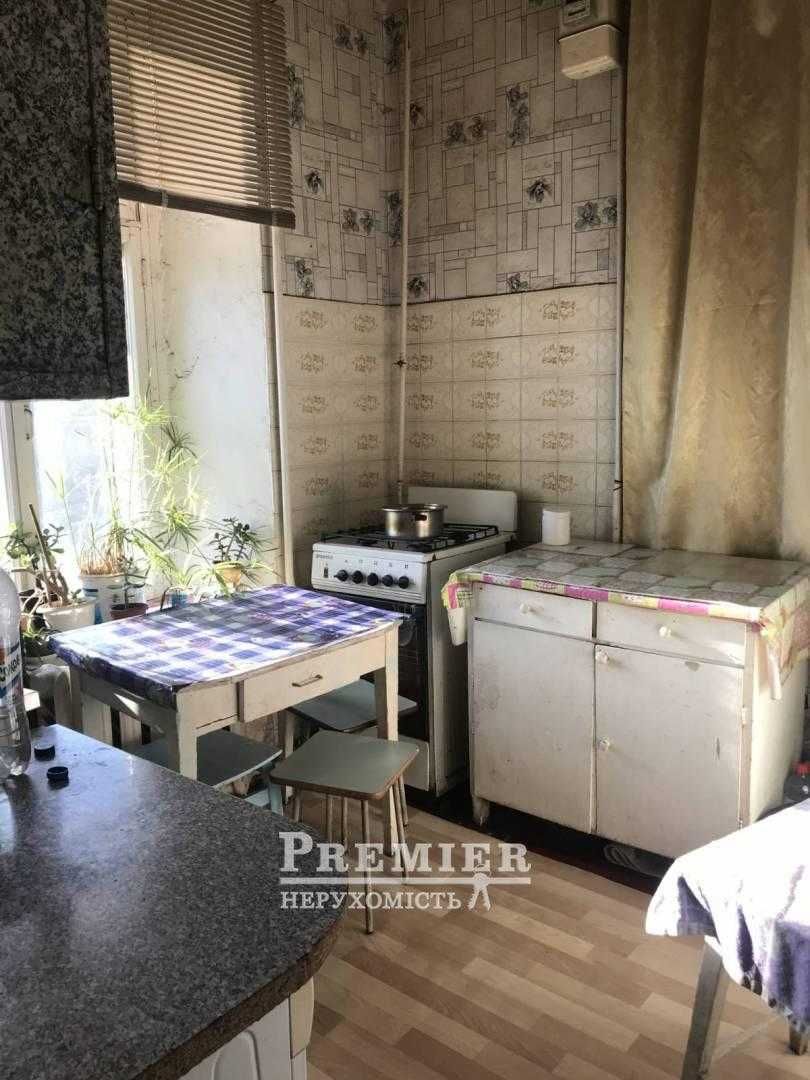 Продам 3 ком квартиру. 100 кв. м Центр.