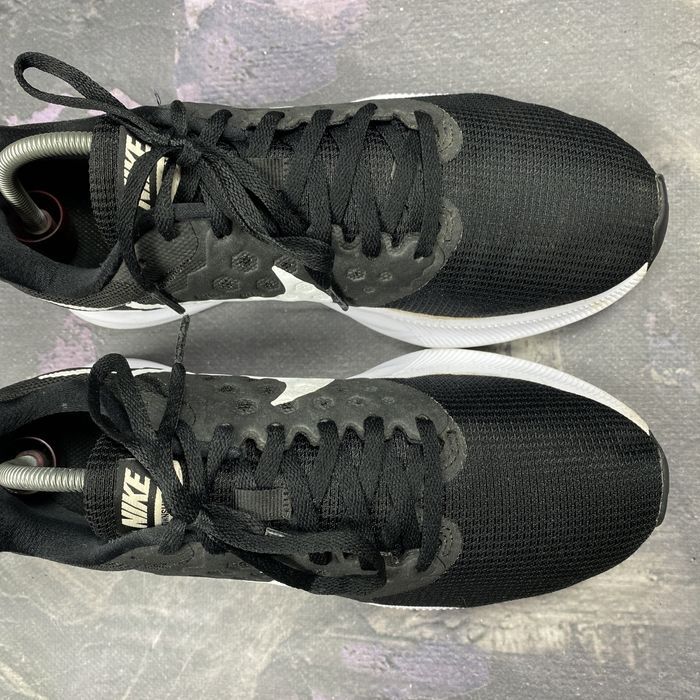 Кроссовки для залу найк Nike Downshifter 7 852466-010