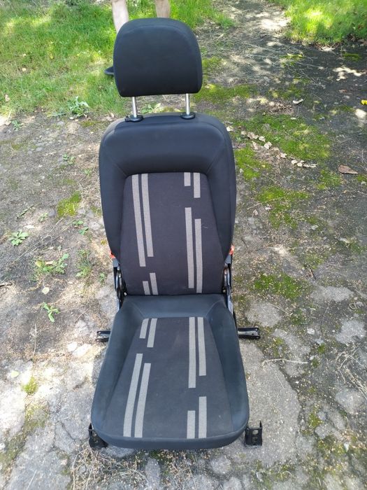 Продам автосидение