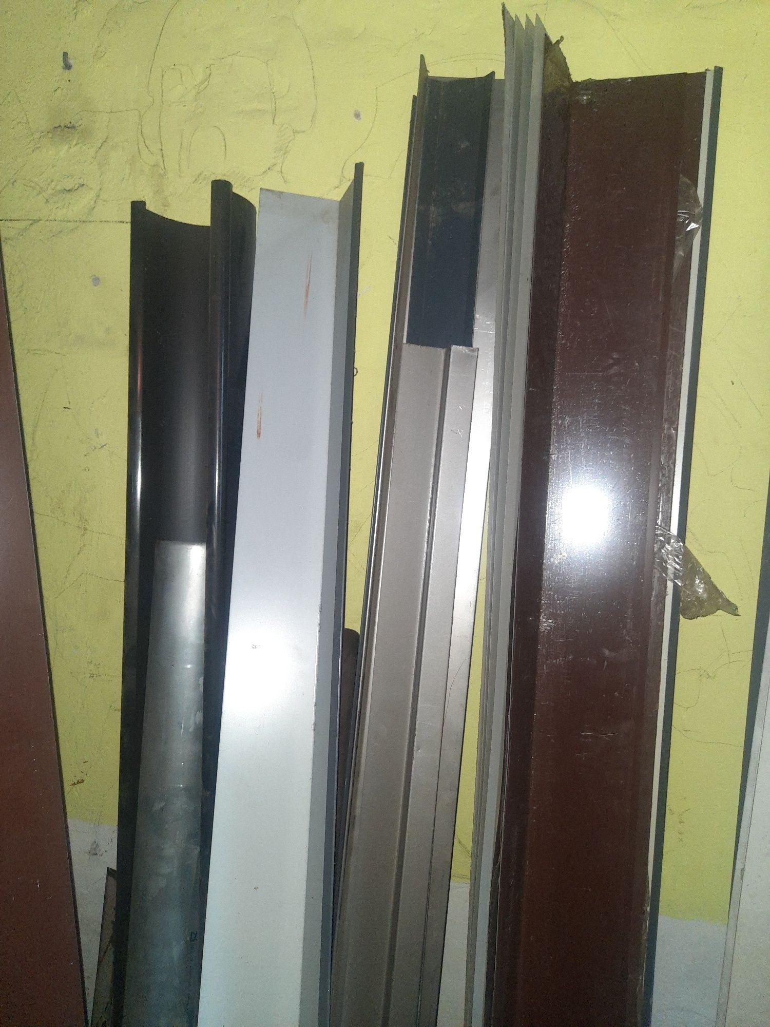 Blacha kątownik opierzenie na dach mur balkon taras