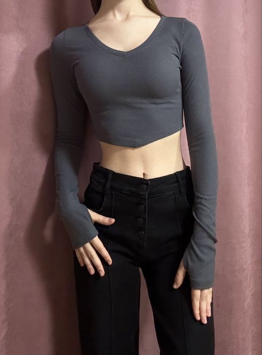 Кроп-топ з довгим рукавом