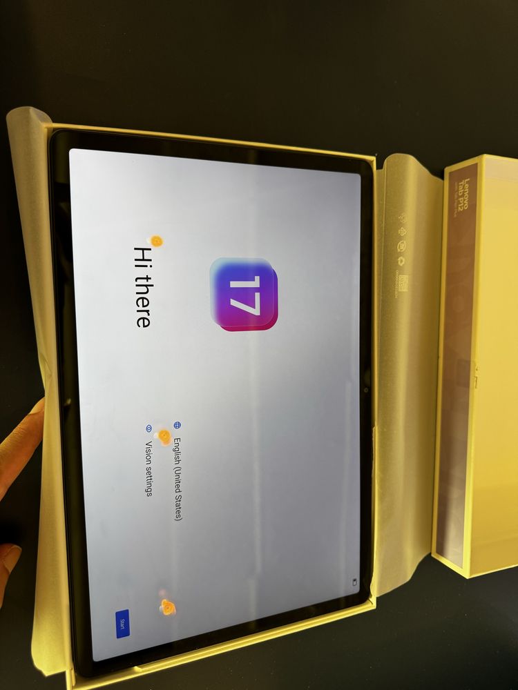 Lenovo Tab P12 com caneta e capa
