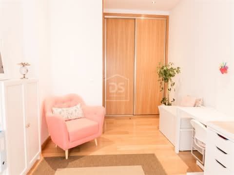 Apartamento T3 em São Félix da Marinha