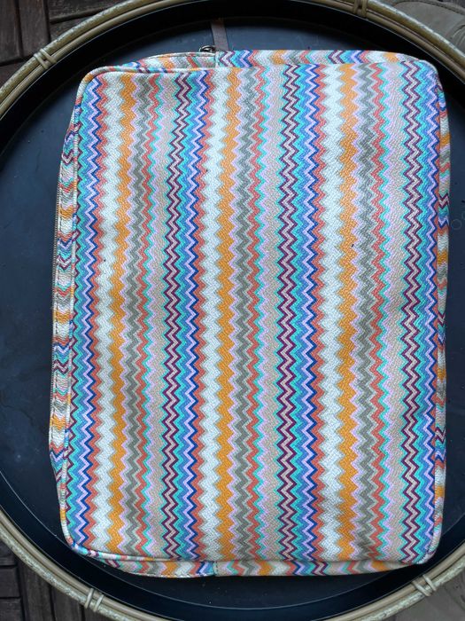 SLEEVE - CAPA PROTETORA DE COMPUTADOR PORTÁTIL - EM PELE - PARFOIS64729805674883121