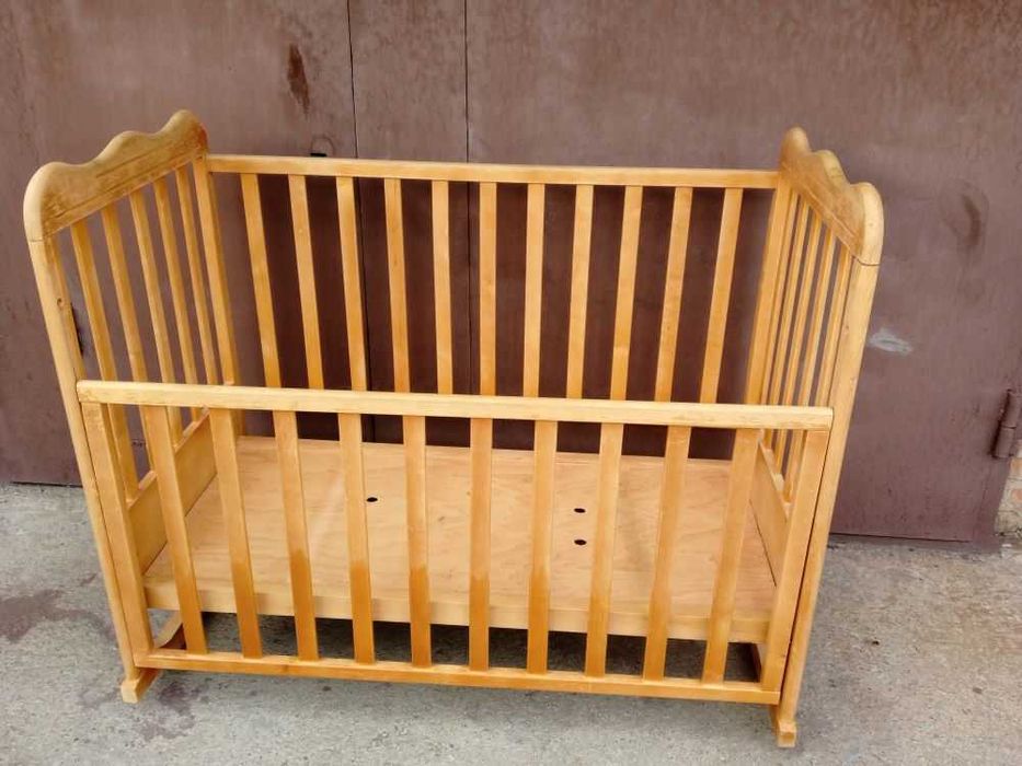 Дитяче ліжечко. Детская кроватка.  Відправка поштою!