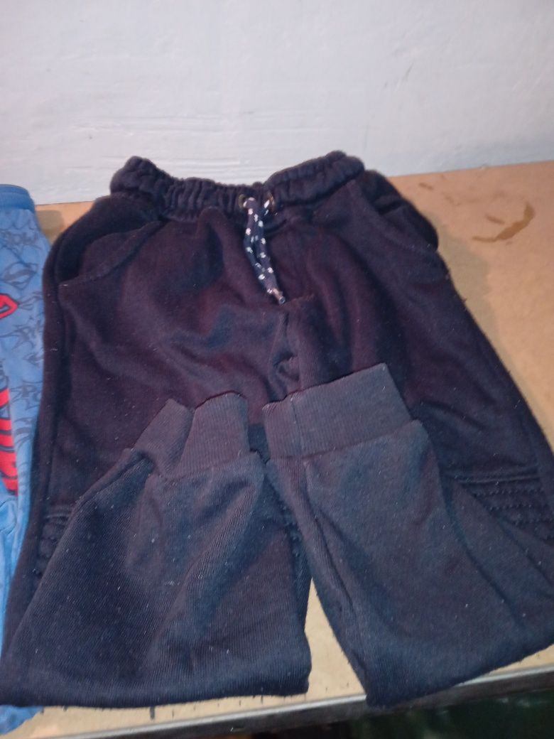 Spodnie dresowe, roz. 98 - 3szt