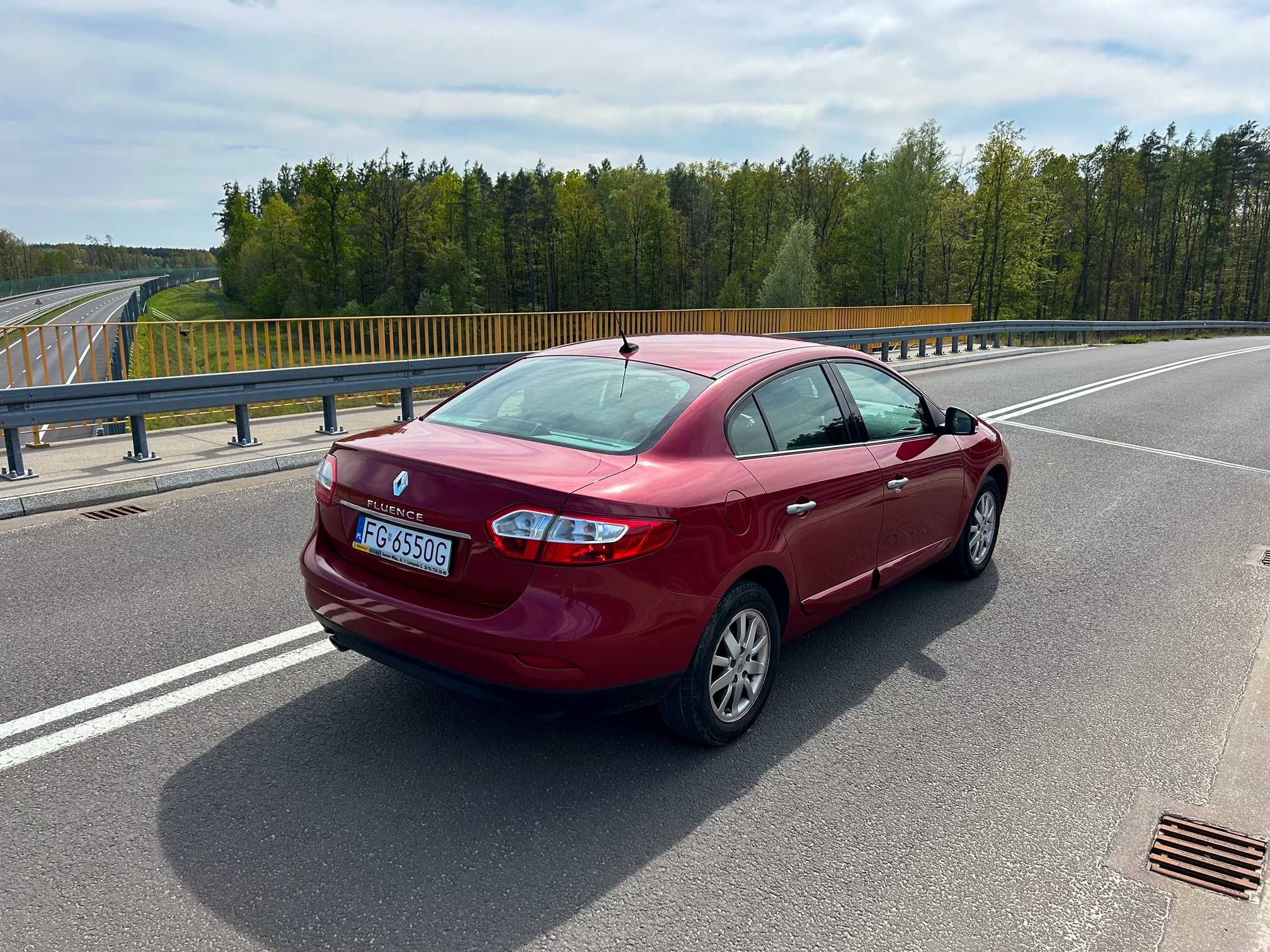 renault fluence 1,6 benzyna  polski salon prywatny 138 tyś km stan bdb