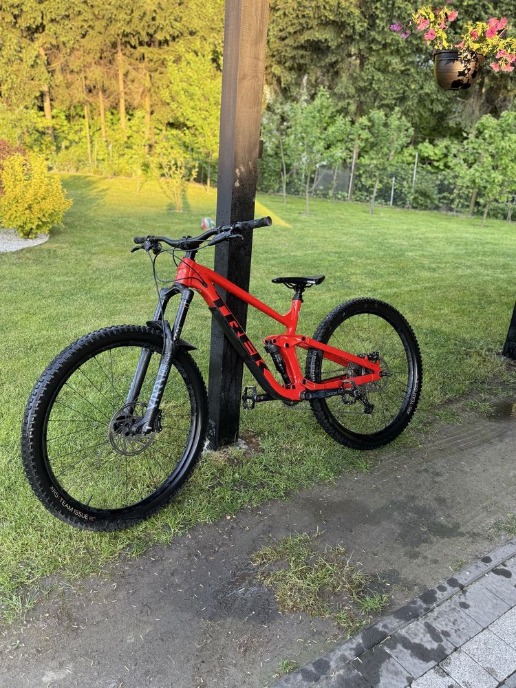 Trek slash 7 2023