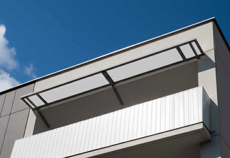 Daszek na balkon, Zadaszenie nad drzwi, Wiatrołap aluminiowy 3x2m dach