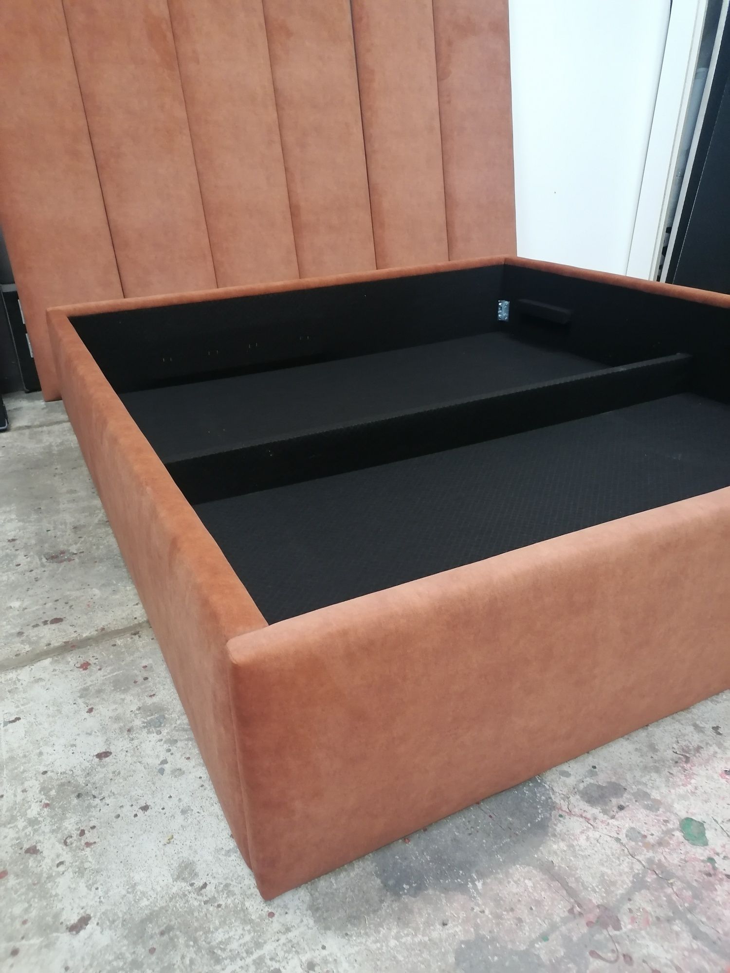 Łóżko pod panele, łoże bez zagłowia siedzisko BOX + stelaż i pojemnik