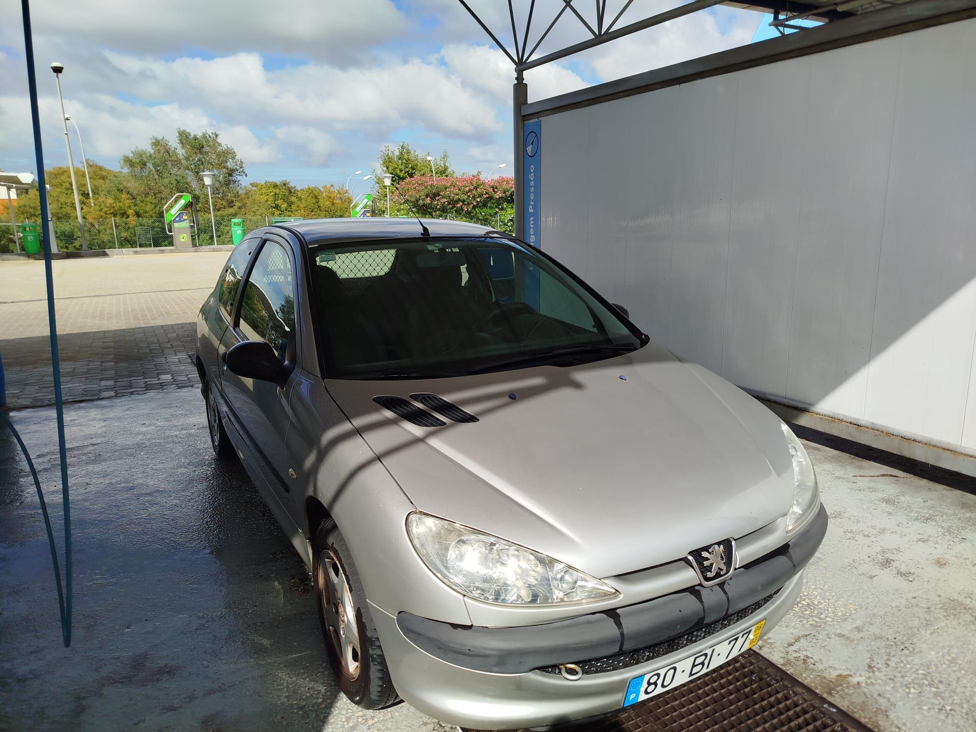 Vendo Peugeot 206 HDI comercial