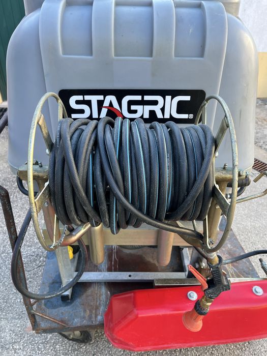 Pulverizador STAGRIC 200