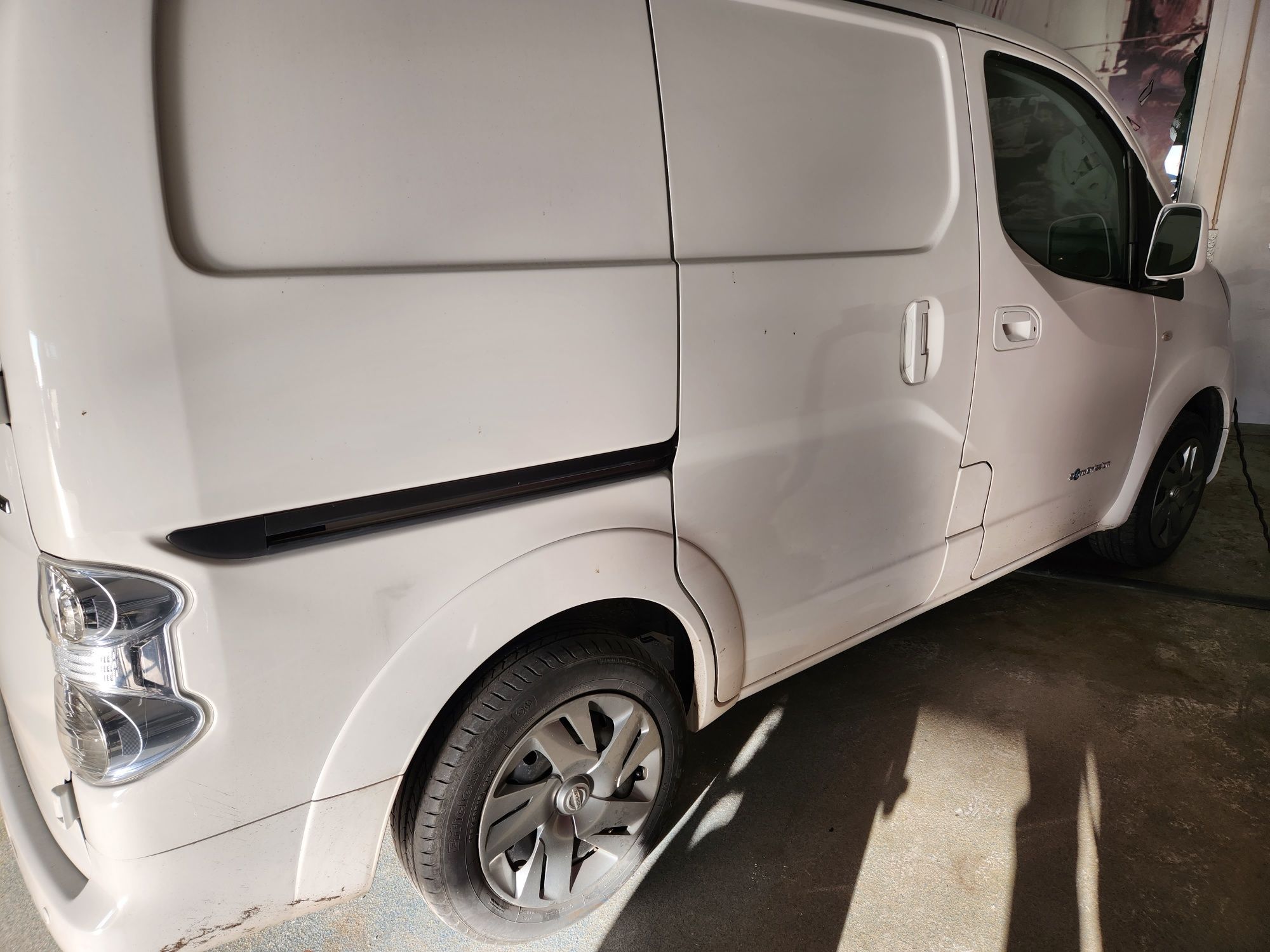 Env200 nissan ev