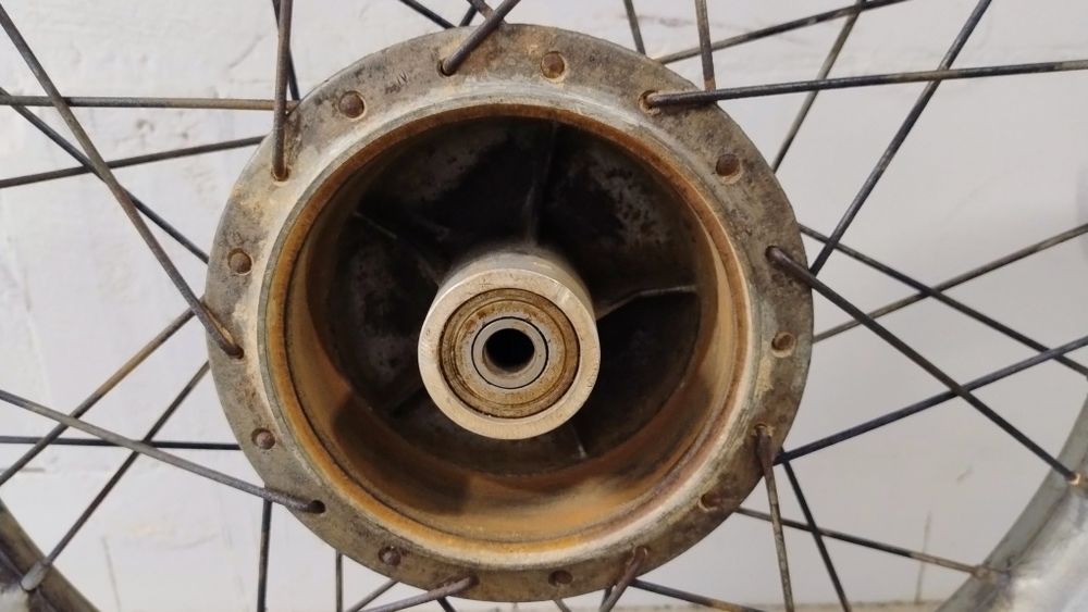 WSK motor Komplet dwa koła przód i tył z zębatką napędową do WSK