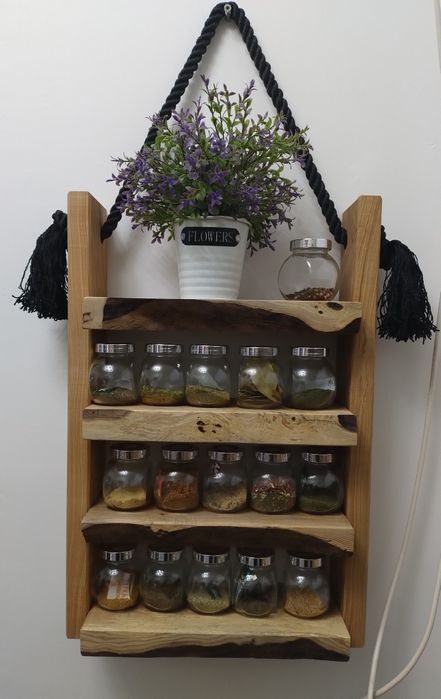 Półka na przyprawy