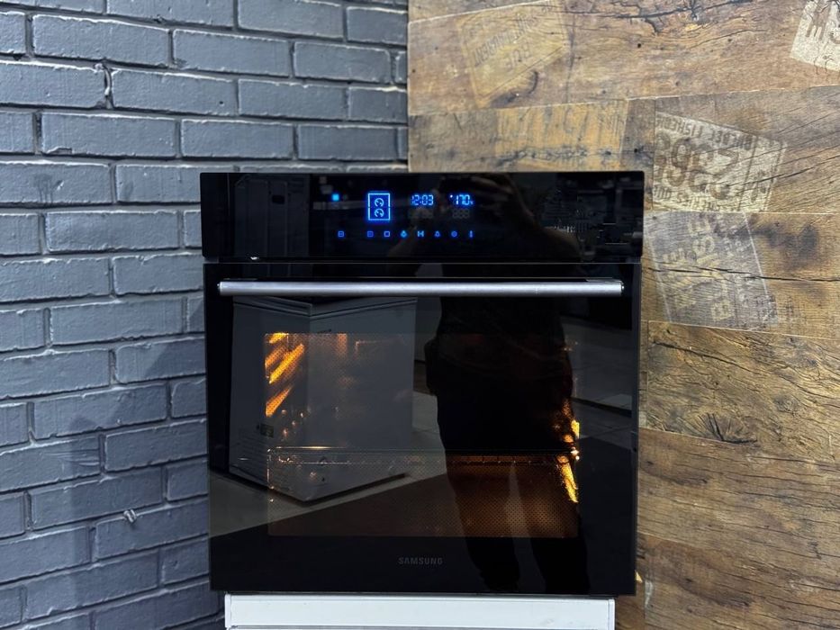 Духова шафа Siemens HB76AB560.Гаранті.Вибір понад 150 шт.