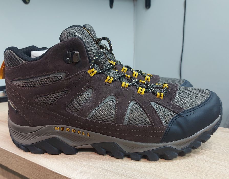 Трекінгові черевики  Merrell Oakcreek Mid Wp J036401 Коричневий