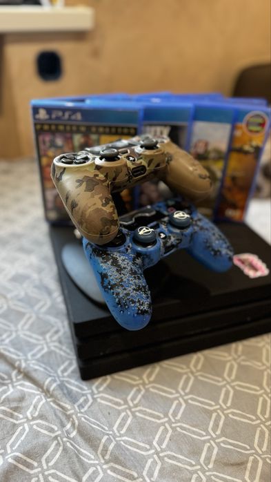 PS4 PRO 1tb(+2 DualShock 4v2,навушники бездротовіві )