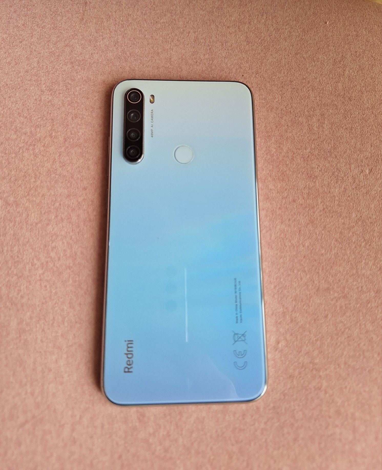Продам смартфон Redmi Note 8 Moonlight White, 4G/64 GB