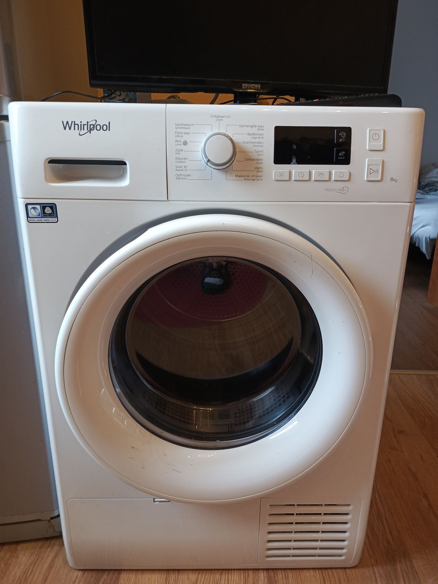 Suszarka Whirlpool.