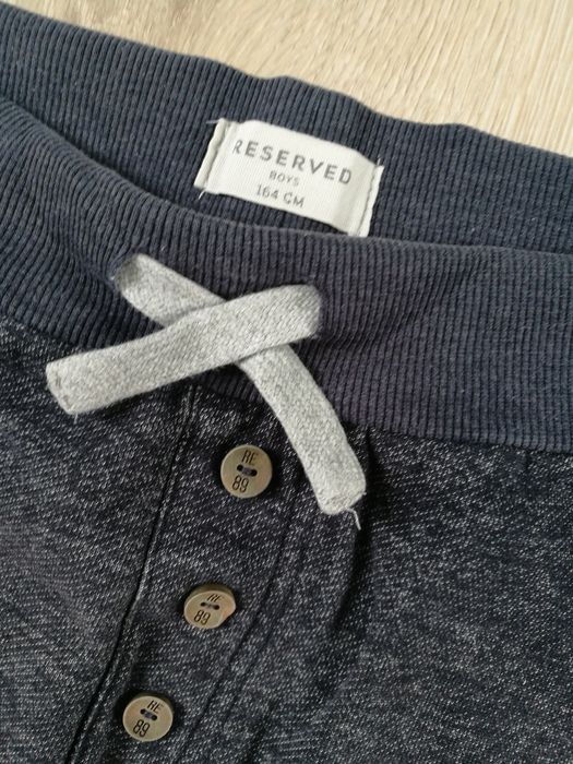 Zestaw ubrań dla chłopca 164/170: spodnie, koszulka, bluza