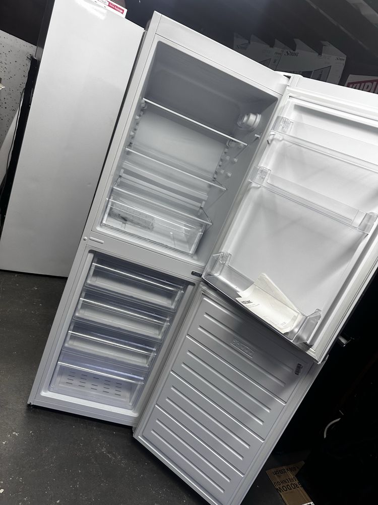 Lodowka 170  cm Sharp/finlux