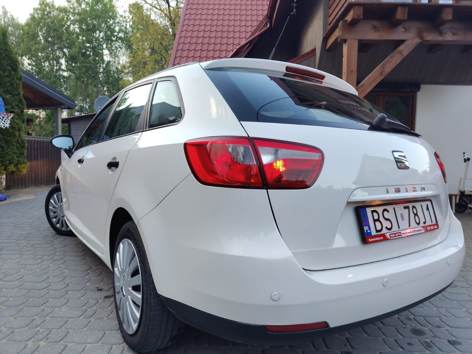 Seat Ibiza 2015r 1.2  70kM Super Stan Klimatyzacja Już ZAREJESTROWANA