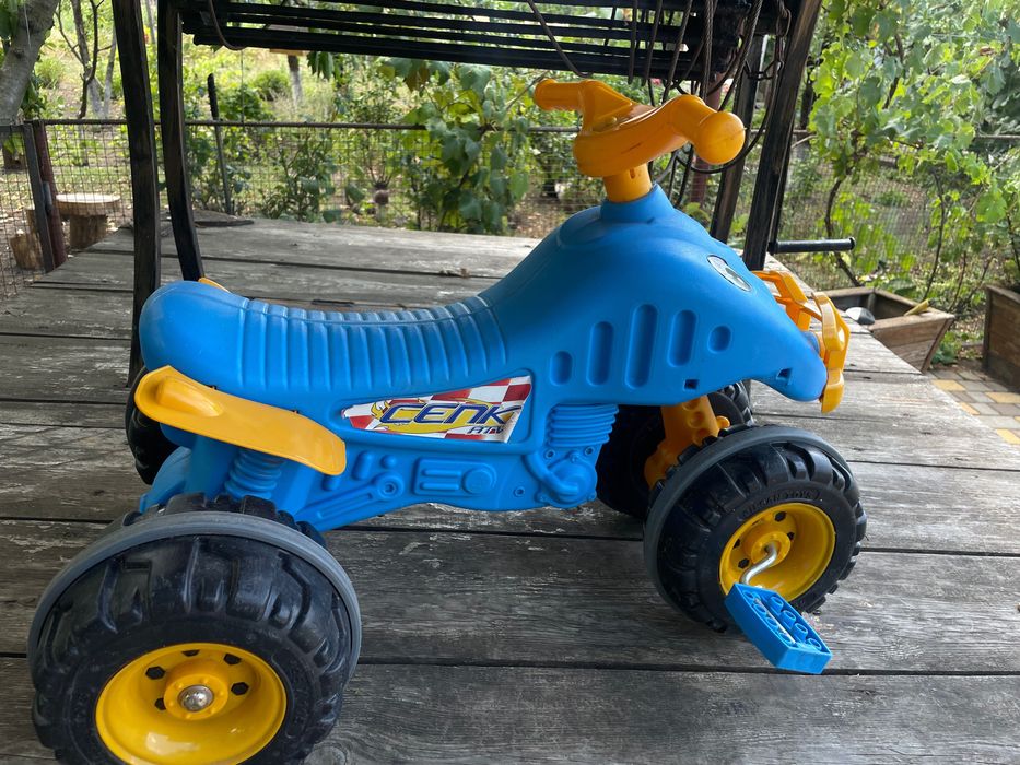 Педальний квадроцикл Pilsan