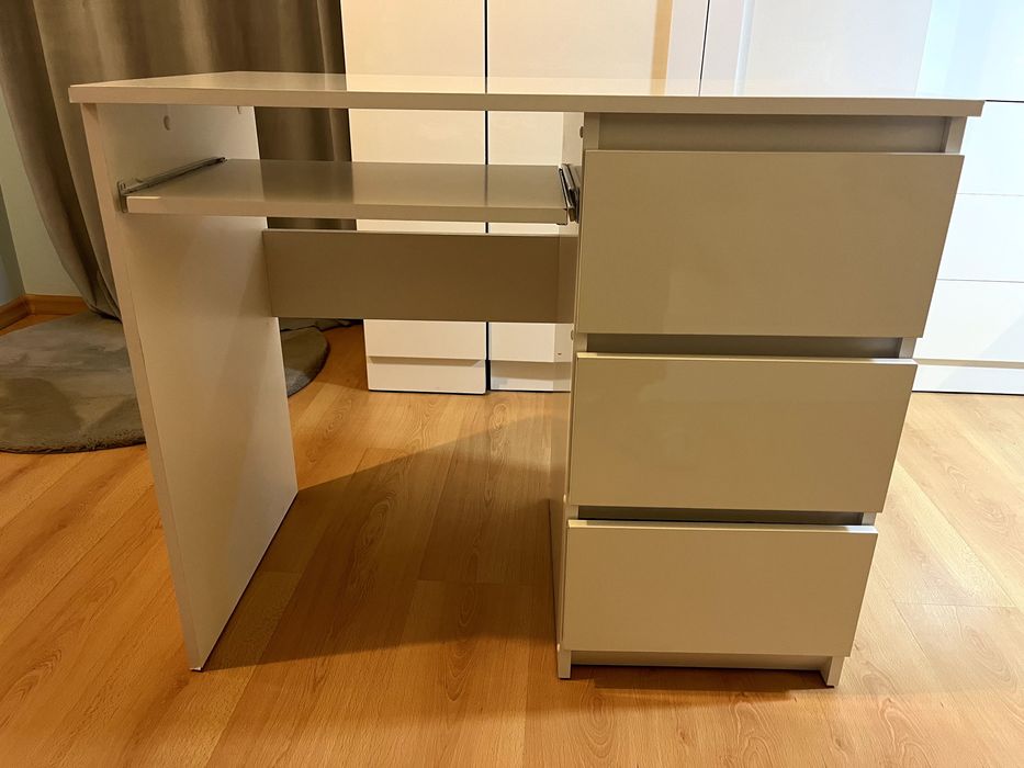 Małe biurko - białe 90x50