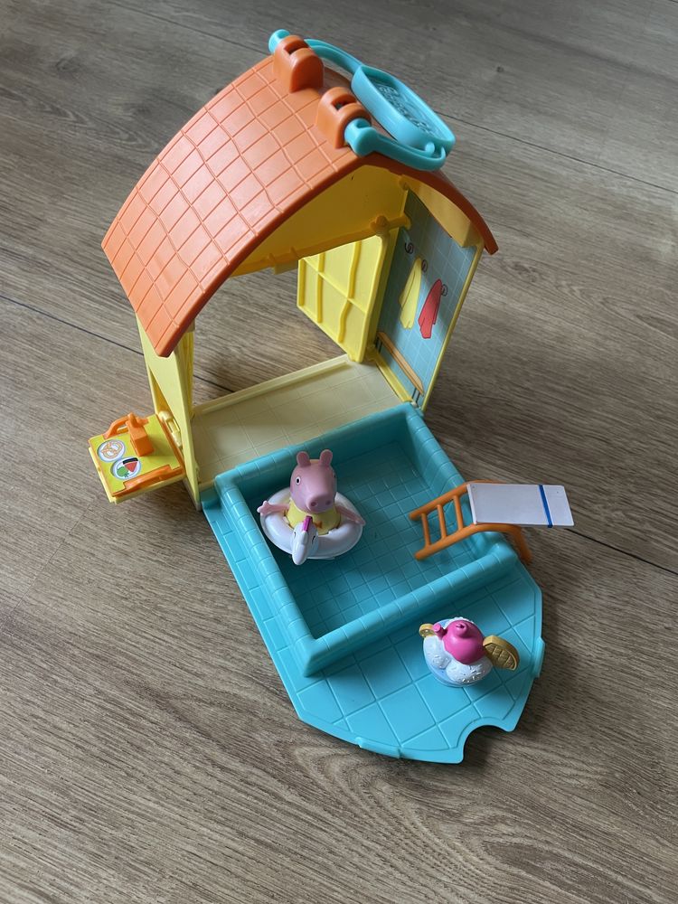 Zestaw basen z figurką Świnka Peppa Hasbro