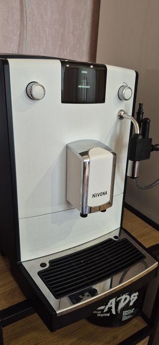 Топова кавомашина Nivona CafeRomatica 560, нова