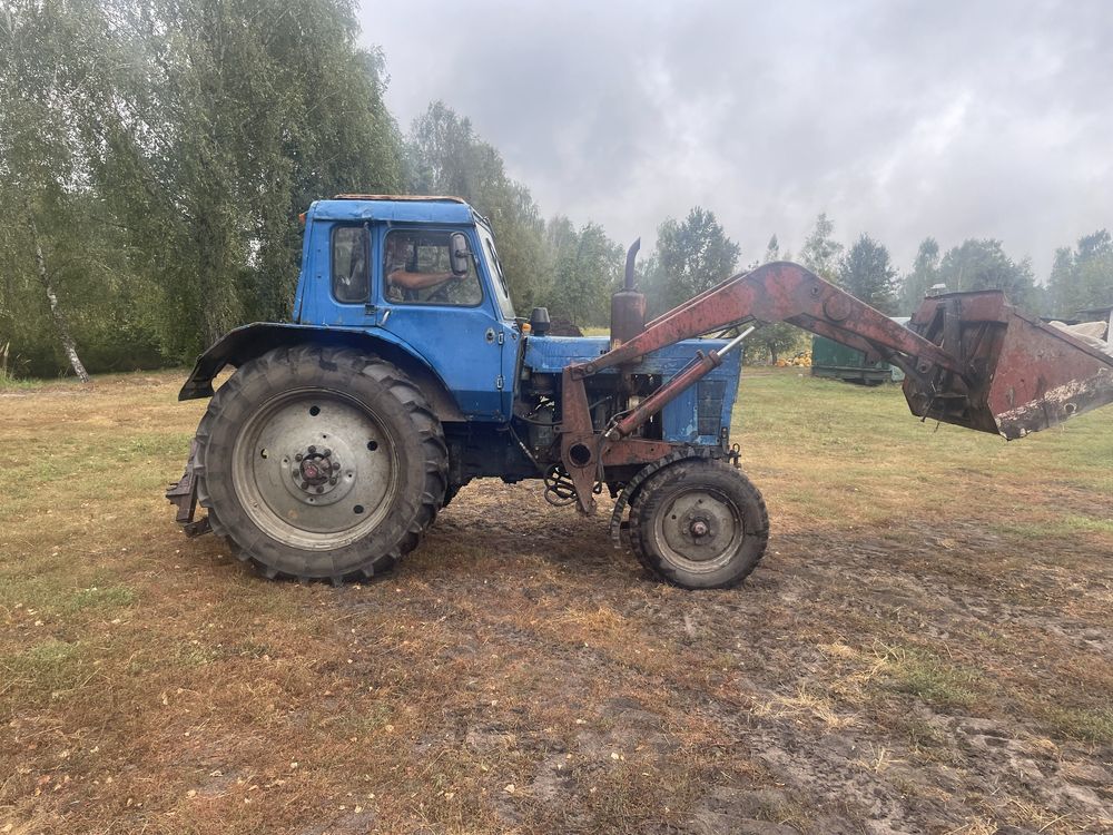 Продам Мтз 80 з фронтальним погружчиком